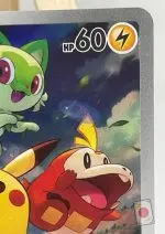 Zoom sur le coin supérieur droit de la carte Pikachu promo 001/SV-P